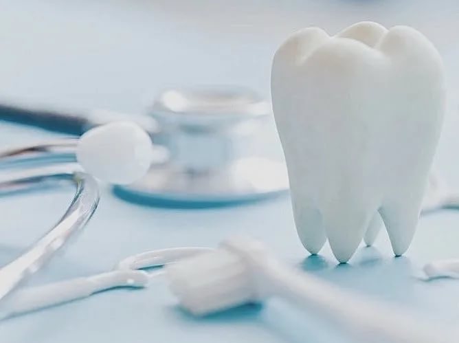 Cложное удаление зубов: все, что Вы хотели знать